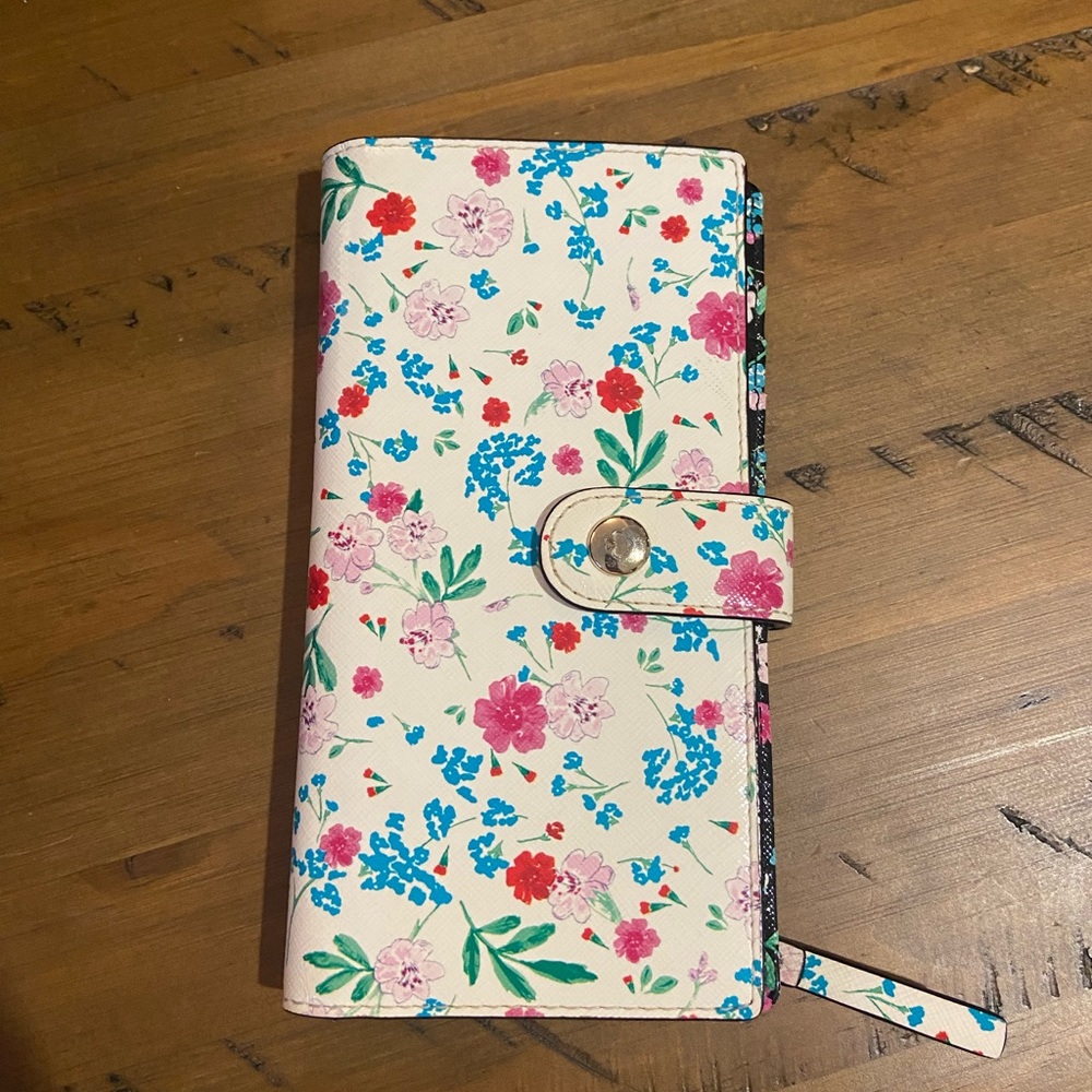 Kate Spade floral wallet